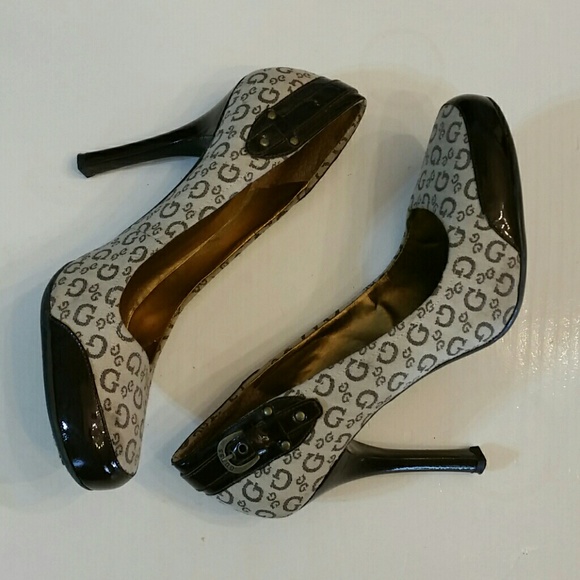 Guess Logo High Heel Shoes Canvas STILETTO Pumps size 10 M - Picture 1 of 4